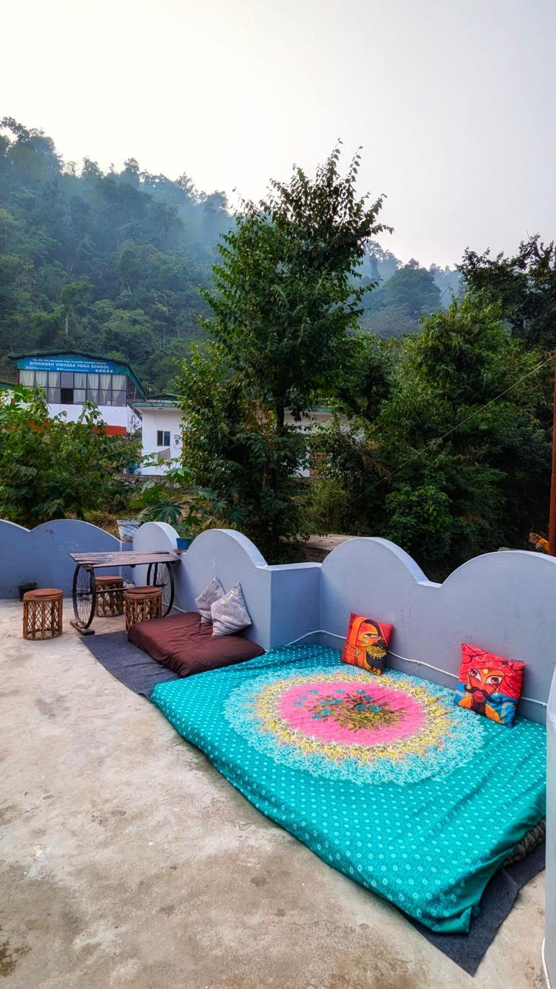 Hobbit House Hostel Rišikéš Exteriér fotografie
